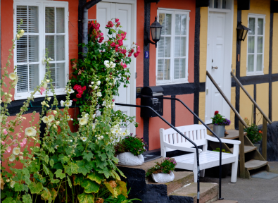 Cottage houses in Easthampton